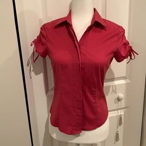 2/10 Laundry by Shelli Segal Pink Short Sleeve Top $10